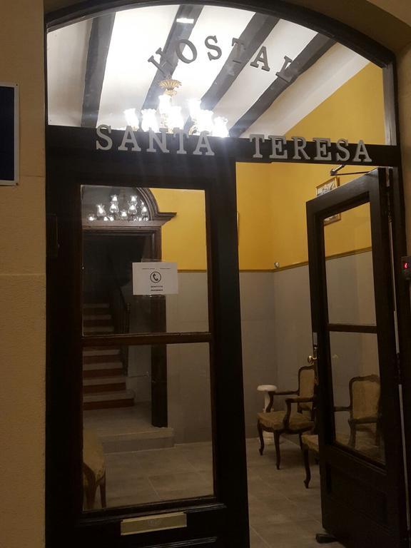 Hostal Santa Teresaレウス エクステリア 写真