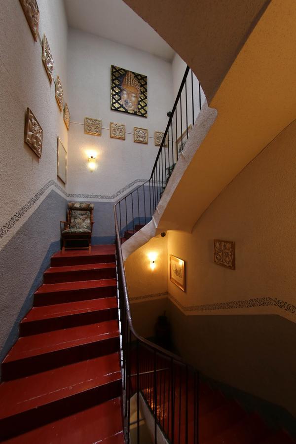 Hostal Santa Teresaレウス エクステリア 写真